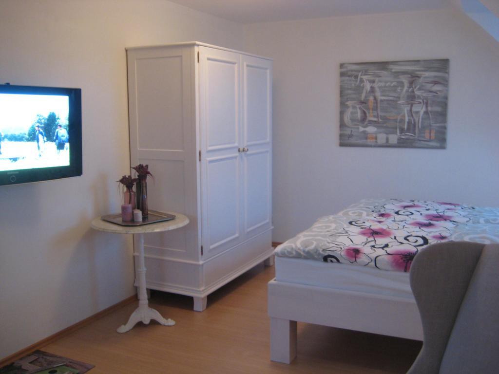 Ferienhaus Wattenhus 比苏姆 外观 照片